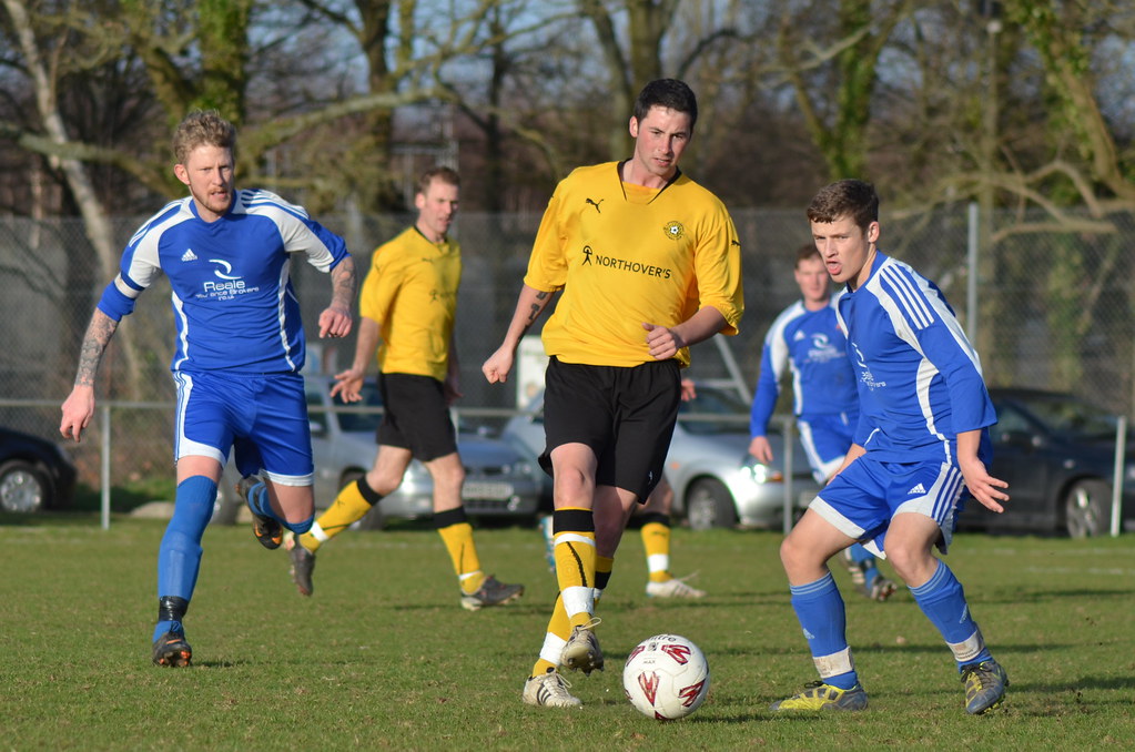 Bournemouth Sports 1-2 Liphook United Hampshire Premier League DSC_5737