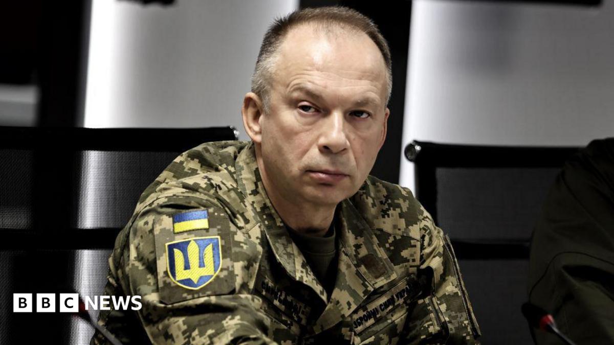 Zelensky Sacks Ukraine Army Chief Syrskyi After Days of Street Protests